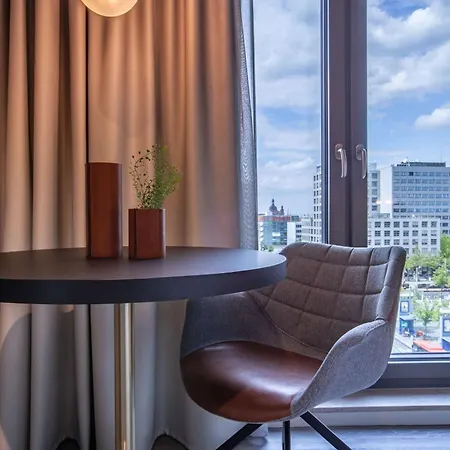Hilton Garden 4*