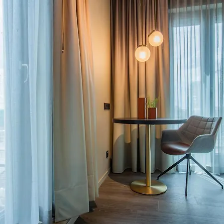Hilton Garden 4*