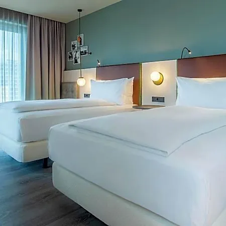 Hilton Garden