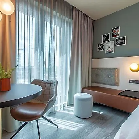 Hilton Garden 4*