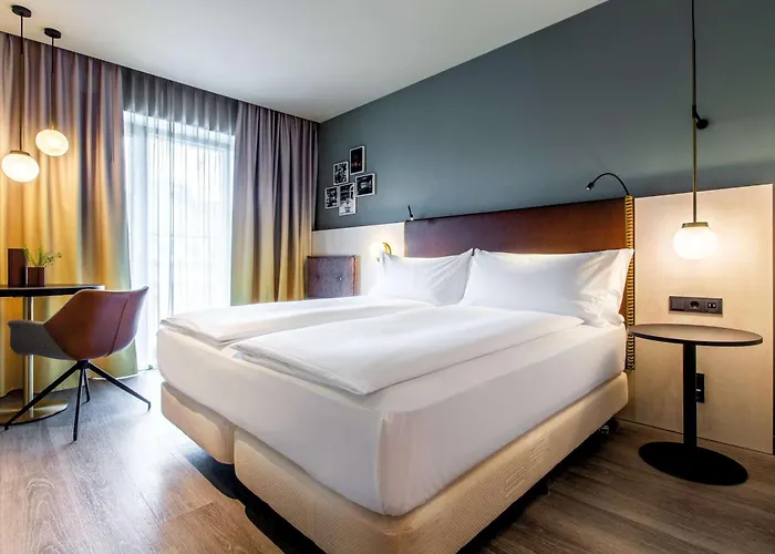 Hilton Garden Отель Мангейм