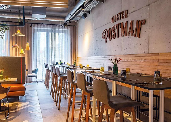 Hilton Garden Hotel 4*