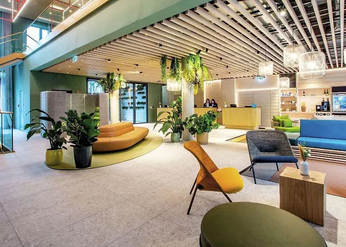 Hilton Garden Hotel 4*